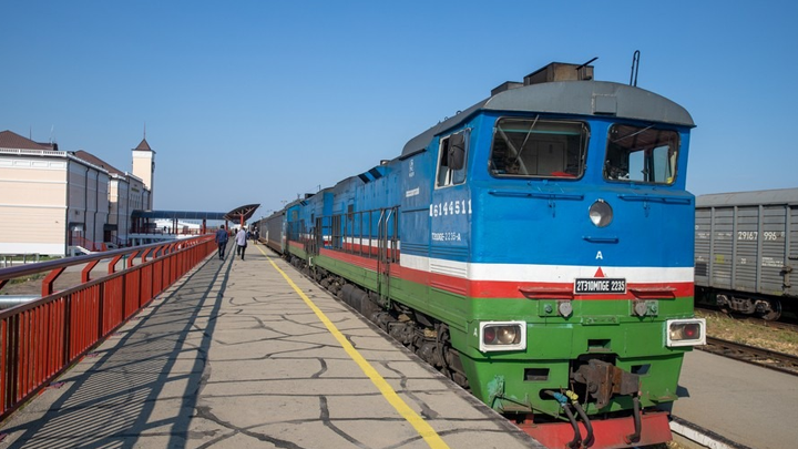 Открыта продажа на дополнительные вагоны Нижний Бестях — Владивосток на сентябрь