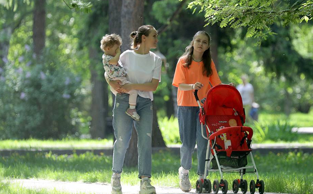Минтруд планирует изменить правила назначения пособий для семей с детьми