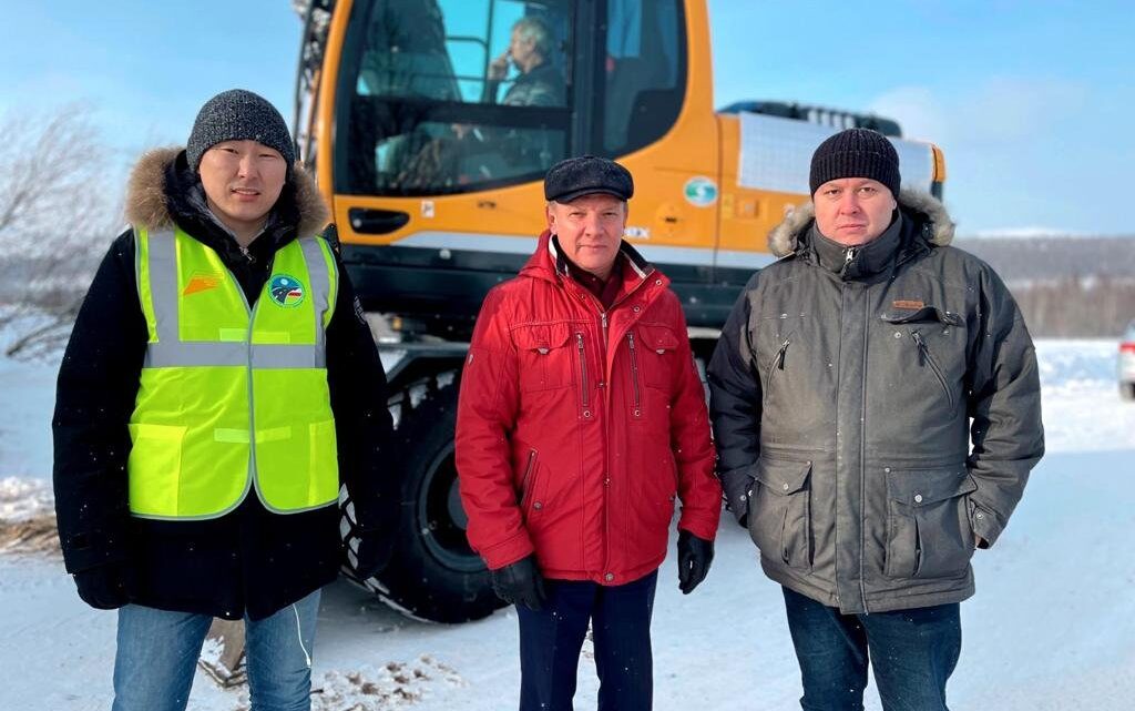 Александр Шестопалов Сегодня принял участие в совещании, посвященном реконструкции автодороги Орочен – Лебединый