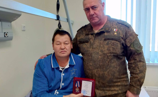 Мобилизованный из Нижнего Куранаха Прокопий Григорьев награжден медалью за участие в спецоперации