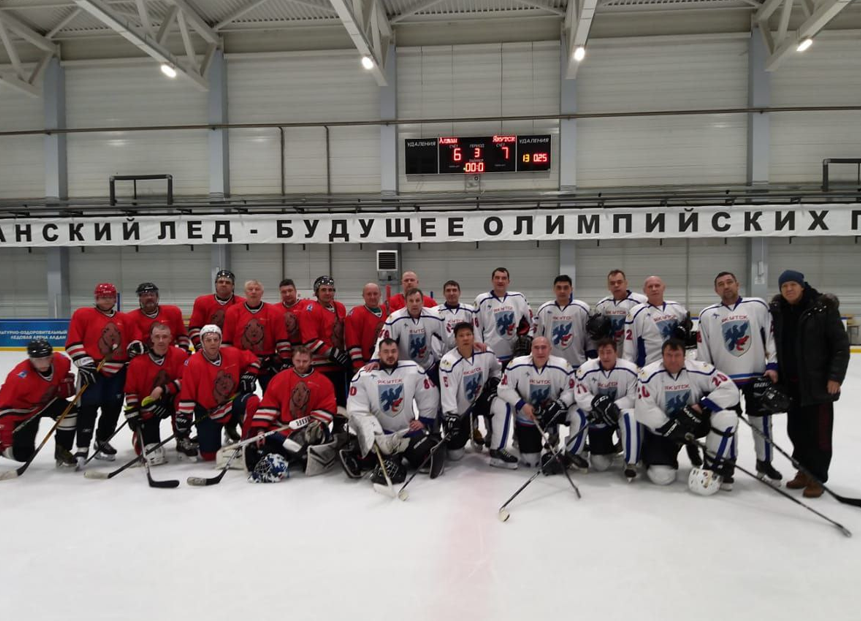 В Алдане состоялся первый матч республиканского турнира по хоккею «Кубок памяти Андрея Герасимова».