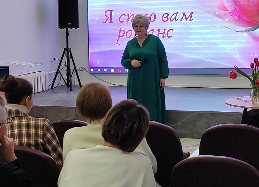 В Алдане состоялся сольный концерт Елены Кондратьевой