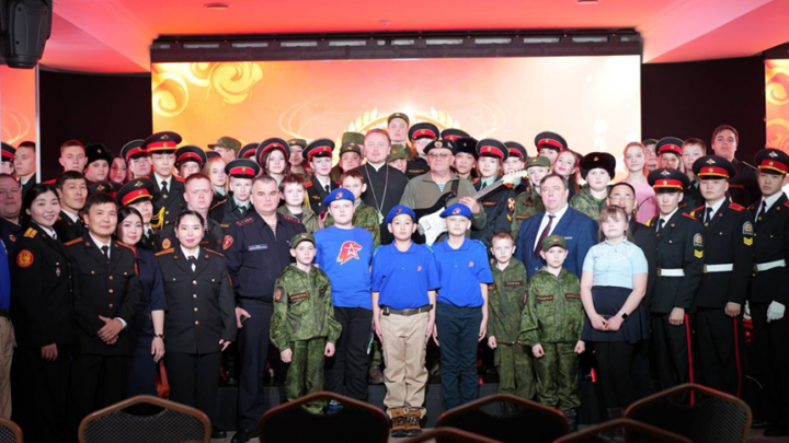Кадеты православного военно-патриотичного клуба «Молодая Якутия» отметили свое трехлетие