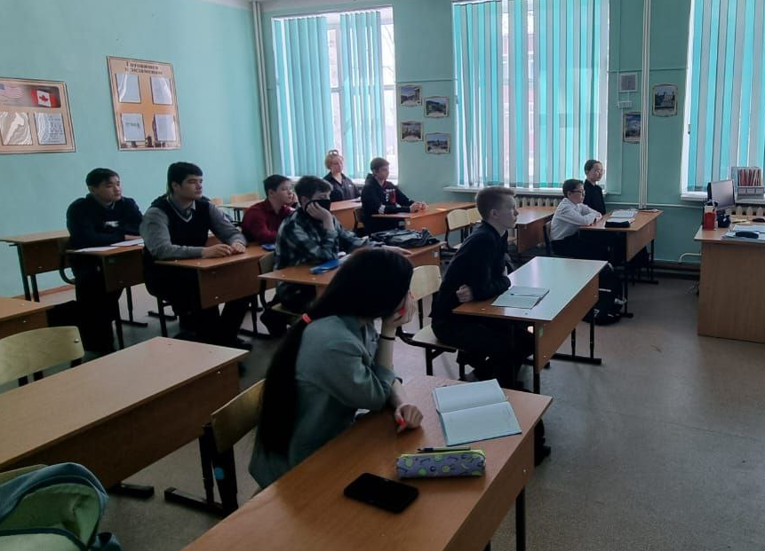 В Алданском районе полицейские проводят в школах Дни правовых знаний