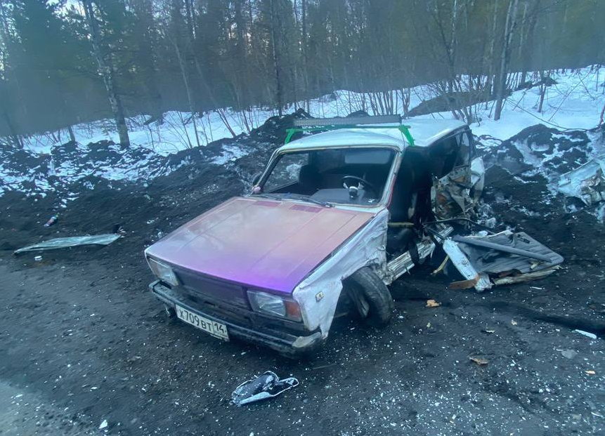 В Алданском районе Якутии пьяный водитель устроил ДТП