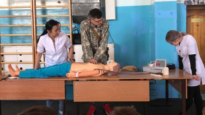 Студенты Алданского медколледжа провели обучающее занятие по тактической медицине