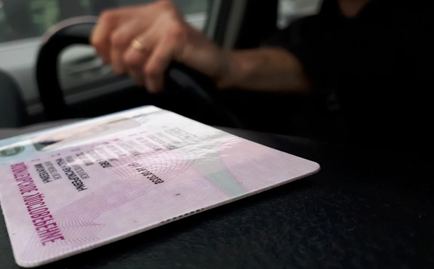 ГИБДД Якутии: процедура по замене водительских прав пройдет автоматически