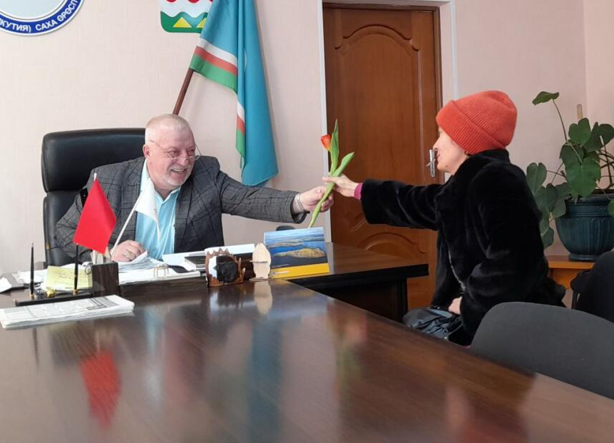 Глава ГП «Город Алдан» Александр Бугай встретился с женами мобилизованных военнослужащих