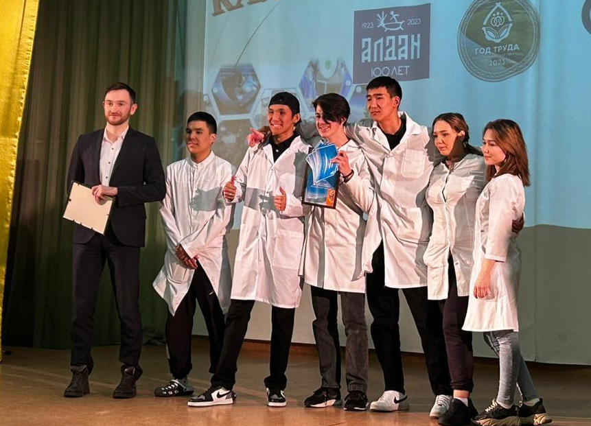 Студенты Алданского медицинского колледжа приняли участие в конкурсе КВН “Профессионалы”
