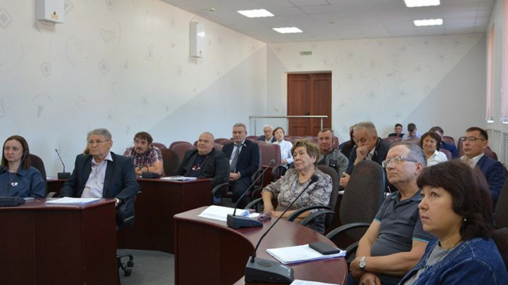 Депутаты Алданского районного Совета IV созыва собрались на заключительную сессию