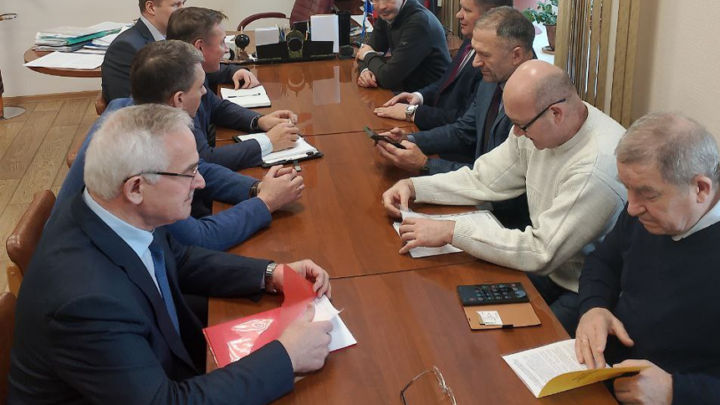 Подписано соглашение о социально-экономическом сотрудничестве с Эльконским горно-металлургическим комбинатом.